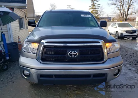 2010 Toyota Tundra Grade z USA, uszkodzony, nr VIN 5TFUW5F12AX116984